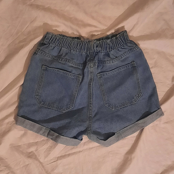 Jean shorts - Picture 3 of 3